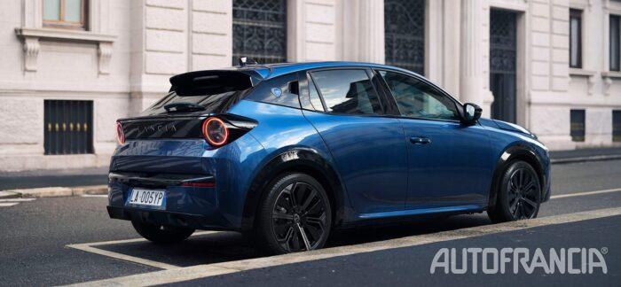 nuova lancia ypsilon cassina ibrida elettrica da autofrancia torino
