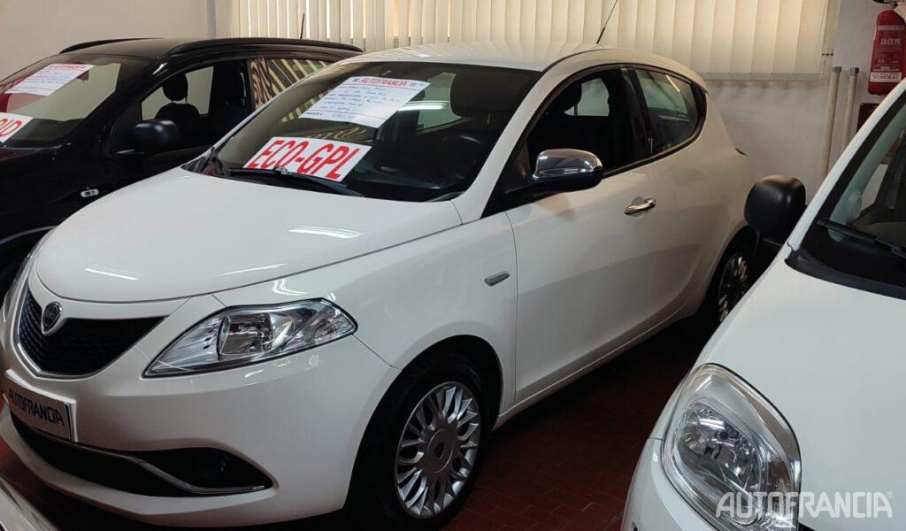 LANCIA YPSILON 1.2 SILVER GPL
